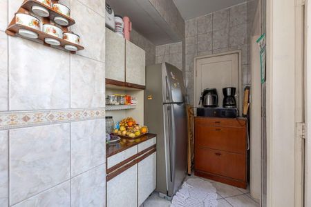 7_photo/94dce46b43.7f45fe2814a32fcf-ATLAS-0a9ea7bc-c31b-4e40-8ce8-de2a401e3675.jpg de apartamento à venda com 3 quartos, 115m² em Centro, Curitiba