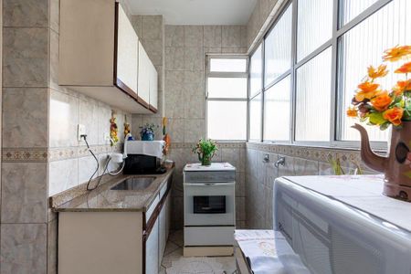 5_photo/94dce46b43.7f45fe2814a32fcf-ATLAS-7bea0670-6357-4e00-b1ff-d2f81695e400.jpg de apartamento à venda com 3 quartos, 115m² em Centro, Curitiba