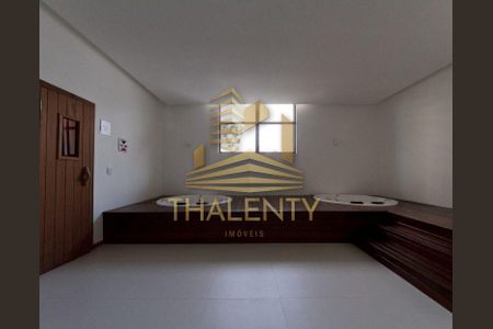 11_photo/94dce46b77.f2c8c659ffa0a6bc-ATLAS-df83a9d7-352e-49f5-bf04-69e3cbdda7ce.jpg de apartamento à venda com 2 quartos, 123m² em Centro, Curitiba