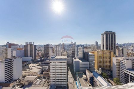 5_photo/94dce46bb5.40d9156f2e18fdd4-ATLAS-36b6cc6f-bd13-448b-9afc-2fb65fcb98c1.jpg de apartamento para alugar com 1 quarto, 30m² em Centro, Curitiba