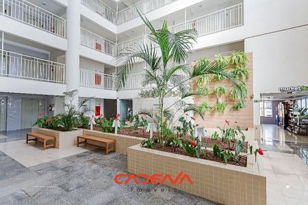 13_photo/94dce46bb5.40d9156f2e18fdd4-ATLAS-79fb53f8-8823-4b5e-85ab-62e3835a9e2c.jpg de apartamento à venda com 1 quarto, 28m² em Centro, Curitiba