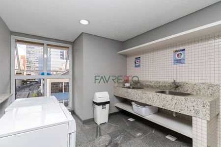 5_photo/94dce46bb5.56fd2078f38849c5-ATLAS-1f6d0ae4-767d-4f4f-b52f-403cf6482a9c.jpg de kitnet/studio para alugar com 1 quarto, 28m² em Centro, Curitiba