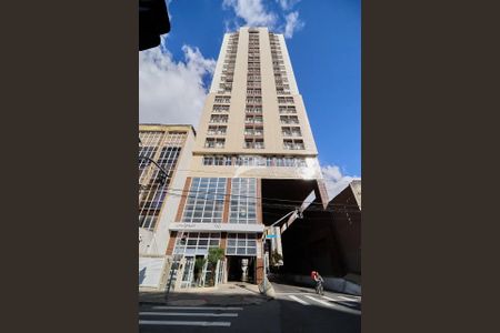 8_photo/94dce46bb5.ad1de23ebd6fc408-ATLAS-4d38b8df-75f1-4f10-bf85-49be0cf030a9.jpg de apartamento à venda com 1 quarto, 32m² em Centro, Curitiba