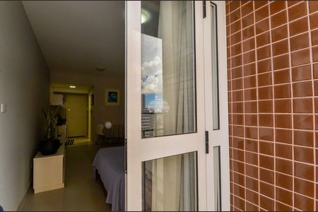 15_photo/94dce46bb5.f38cfb0b95af3857-ATLAS-d2fe6b0b-cb6a-478d-8f5c-84a5eb07e377.jpg de kitnet/studio à venda com 1 quarto, 28m² em Centro, Curitiba