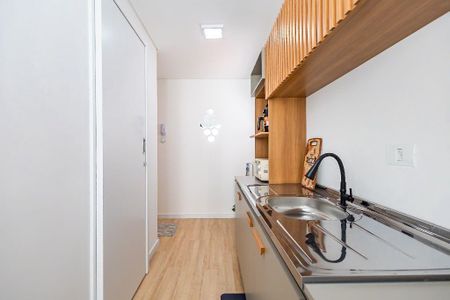 5_photo/94dce46bfd.7547d48f87e2b8bc-ATLAS-573034f3-00a2-486e-ae5d-95de037f9175.jpg de kitnet/studio à venda com 1 quarto, 28m² em Centro, Curitiba