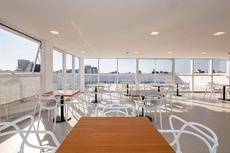 39_photo/94dce46bfd.7547d48f87e2b8bc-ATLAS-82b8f349-e699-4ffb-b091-2aca9d062207.jpg de kitnet/studio à venda com 1 quarto, 28m² em Centro, Curitiba