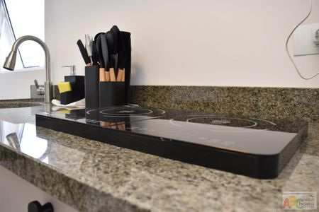 9_photo/94dce46bfd.d5eeb787635d87ab-ATLAS-383fcd8c-7667-4f2d-a436-9db29649f472.jpg de apartamento à venda com 1 quarto, 27m² em Centro, Curitiba