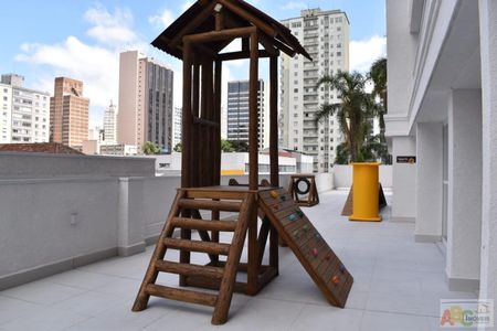 10_photo/94dce46bfd.d5eeb787635d87ab-ATLAS-3ebb2da9-5c0d-4a4d-a97d-7a5d5a6cd16a.jpg de apartamento à venda com 1 quarto, 27m² em Centro, Curitiba