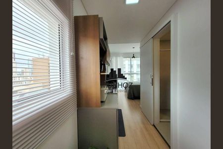 5_photo/94dce46c07.29b1b310ce7e8b8e-ATLAS-1633ffa8-e6ca-4c82-ada7-bc1b96e60683.jpg de kitnet/studio à venda com 1 quarto, 28m² em Centro, Curitiba