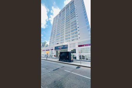 4_photo/94dce46c07.f97a8ce2f2d1c113-ATLAS-711f2946-1fda-45e6-a419-5f3419092ffd.jpg de kitnet/studio à venda com 0 quarto, 19m² em Centro, Curitiba