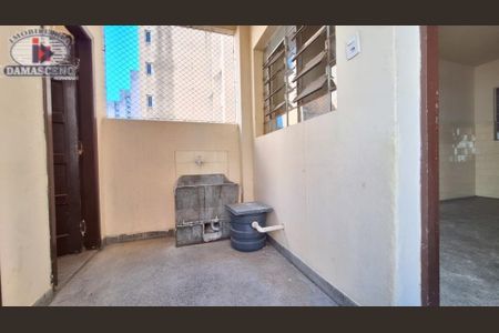 10_photo/94dce46c33.f622a0da7d86178c-ATLAS-d044fd1d-3ca1-497b-87c3-084eab286d67.jpg de apartamento para alugar com 2 quartos, 100m² em Centro, Curitiba