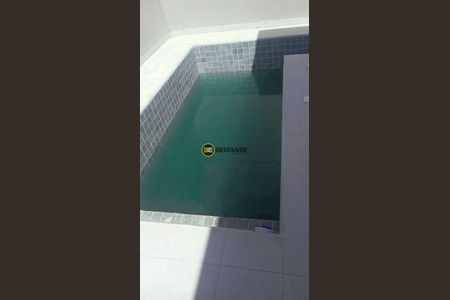 5_photo/94dce46c3f.10655cb5bd00a8f7-ATLAS-ef11f947-5d99-4d40-891c-57e9e5ee3735.jpg de casa à venda com 2 quartos, 120m² em Parolin, Curitiba