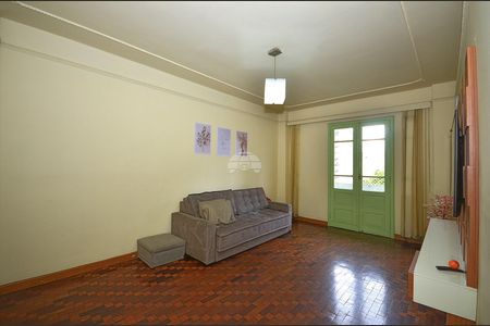 2_photo/94dce46c6f.2200dc2859fa6236-ATLAS-e1b5d1b2-6bdc-4d52-a9ec-641197d1e1d5.jpg de apartamento à venda com 3 quartos, 121m² em Centro, Curitiba