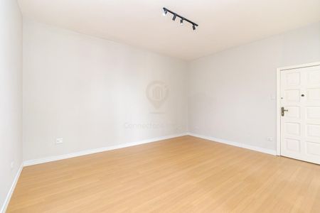 10_photo/94dce46c6f.2575c033423ddd30-ATLAS-4c95a5de-eb02-49d6-97ef-bfd0bbae0993.jpg de apartamento à venda com 2 quartos, m² em Centro, Curitiba