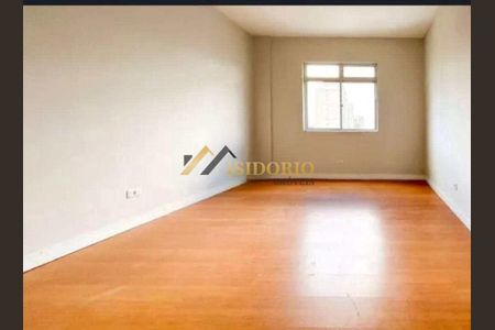 5_photo/94dce46c71.7f45fe2814a32fcf-ATLAS-96e22c3b-7883-42f9-b0d3-e7f077fe13a7.jpg de apartamento à venda com 2 quartos, 72m² em Centro, Curitiba