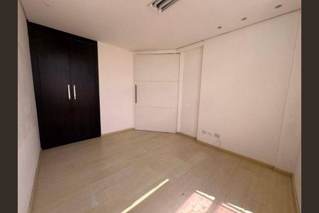 6_photo/94dce46c91.1e8af6647b6aaeab-ATLAS-453f49d9-509e-466c-9ff9-2029dfb191f8.jpg de apartamento para alugar com 2 quartos, 78m² em Centro, Curitiba