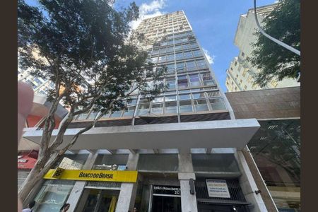 9_photo/94dce46c91.1e8af6647b6aaeab-ATLAS-5aafe747-6404-4dba-91ef-08c32ebee47a.jpg de apartamento para alugar com 2 quartos, 78m² em Centro, Curitiba