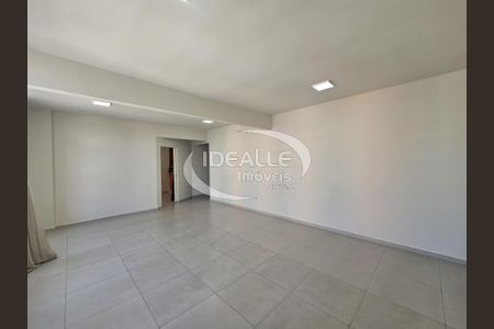 6_photo/94dce46c91.8b238b2f56f58e8d-ATLAS-b5fabcd2-d0ab-443a-9b21-2efedb9dc8aa.jpg de apartamento à venda com 1 quarto, 69m² em Centro, Curitiba