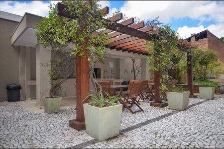 46_photo/94dce46ca9.eb4747a7722cd593-ATLAS-d0d21514-1824-498e-9d75-572e6eb76bd7.jpg de apartamento à venda com 1 quarto, 35m² em Centro, Curitiba