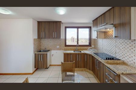 5_photo/94dce46ca9.efcc24565c291766-ATLAS-33f6ced0-7f32-41ca-9da9-b0b328b0aa74.jpg de apartamento para alugar com 2 quartos, 70m² em Centro, Curitiba