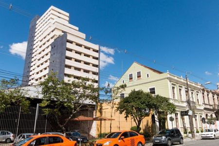 20_photo/94dce46ca9.f87c5f63b588f4d4-ATLAS-8ec8e6bb-2592-4883-b45d-3f1e44e1410f.jpg de kitnet/studio à venda com 1 quarto, 46m² em Centro, Curitiba