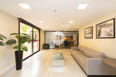 4_photo/94dce46cb3.49d655132eb04021-ATLAS-2ea9b21b-07f7-48a1-a5a3-ba0b6540892a.jpg de kitnet/studio à venda com 1 quarto, 32m² em Centro, Curitiba