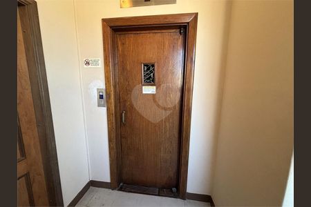 10_photo/94dce46d09.6874c9dc32a215ea-ATLAS-e0dc0001-788a-4322-9021-df0abd1059ad.jpg de apartamento à venda com 1 quarto, 31m² em Centro, Curitiba