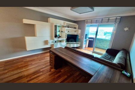 9_photo/94dce46d3d.7d01d2ab176dea69-ATLAS-517fbffc-845a-4e72-bce3-50dc18200037.jpg de apartamento à venda com 2 quartos, 95m² em Centro, Curitiba