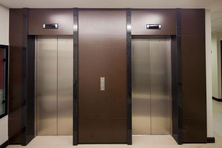 2_photo/94dce46d6d.ceff8192393c33de-ATLAS-1d416dd5-3a3a-4687-a3f8-1dcec758852b.jpg de apartamento à venda com 1 quarto, 213m² em Centro, Curitiba