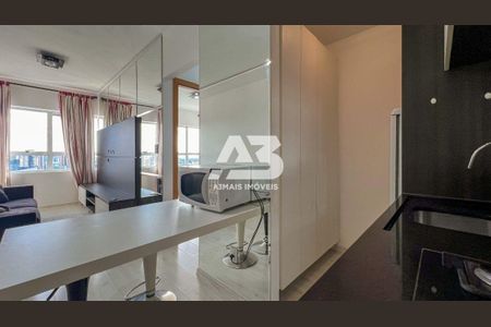 3_photo/94dce46d79.1aa5b8f538f3adaf-ATLAS-23b5f28f-a25d-4715-856d-500d46e5a14e.jpg de kitnet/studio para alugar com 1 quarto, 37m² em Centro, Curitiba