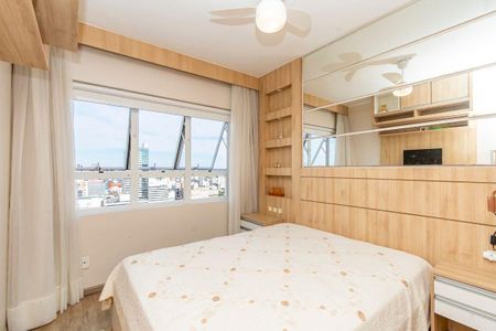 11_photo/94dce46d7b.4f01e810a805cb87-ATLAS-2f88ddaf-b16e-48bb-ac42-a2bf6f7b402f.jpg de apartamento à venda com 2 quartos, 43m² em Centro, Curitiba