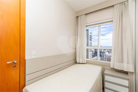 10_photo/94dce46d7b.e5636cc5c7e4e9bb-ATLAS-41bfad68-77f2-49b6-a6a3-03b506345ac4.jpg de apartamento à venda com 2 quartos, 43m² em Centro, Curitiba