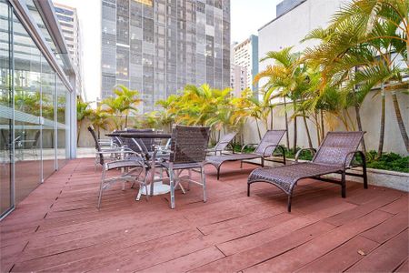 12_photo/94dce46d7b.e5636cc5c7e4e9bb-ATLAS-46ee0917-7db8-4a60-bdd2-a5c5e2890151.jpg de apartamento à venda com 2 quartos, 43m² em Centro, Curitiba