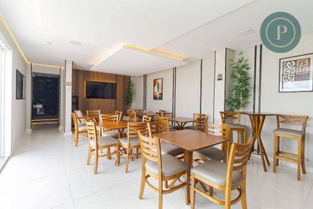 26_photo/94dce46d95.39e8cc84363b0425-ATLAS-bf03638d-0af5-4310-861d-7e65fbf41395.jpg de apartamento à venda com 4 quartos, 140m² em Centro, Curitiba