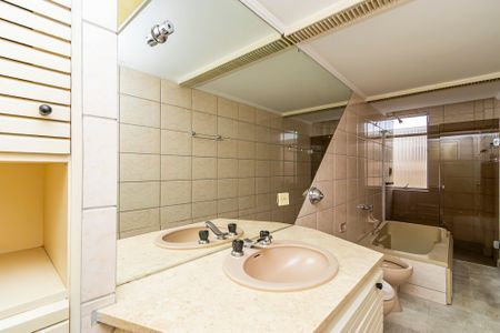 32_photo/94dce46d95.6cfae7307d3dcc57-ATLAS-8b0ba840-512b-42f8-a98c-effe276e2081.jpg de apartamento à venda com 3 quartos, 144m² em Centro, Curitiba