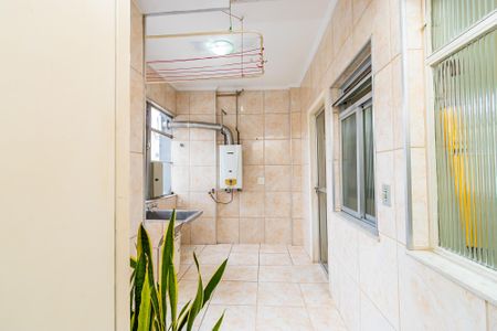 14_photo/94dce46d95.6cfae7307d3dcc57-ATLAS-8d725453-53f7-4eb0-9062-007e7b2851ec.jpg de apartamento à venda com 3 quartos, 144m² em Centro, Curitiba