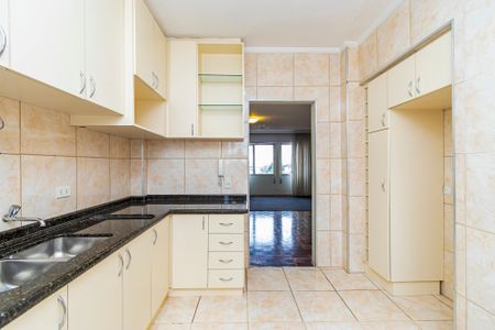 11_photo/94dce46d95.6cfae7307d3dcc57-ATLAS-a5e58868-1598-4c1e-a654-260b6de5e171.jpg de apartamento à venda com 3 quartos, 144m² em Centro, Curitiba