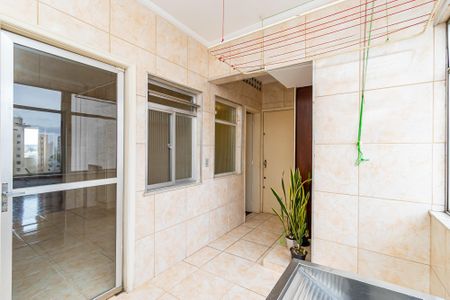 17_photo/94dce46d95.6cfae7307d3dcc57-ATLAS-cf922908-9686-4147-8a87-80fdf43fbe82.jpg de apartamento à venda com 3 quartos, 144m² em Centro, Curitiba