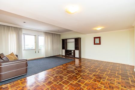 6_photo/94dce46d95.6cfae7307d3dcc57-ATLAS-e8b017df-c32f-4e46-a6ce-4d3bc6fd30f2.jpg de apartamento à venda com 3 quartos, 144m² em Centro, Curitiba