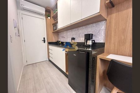 3_photo/94dce46da5.1aa5b8f538f3adaf-ATLAS-232c7f80-899b-43e3-9932-e893fa23d0a2.jpg de kitnet/studio à venda com 1 quarto, 28m² em Centro, Curitiba