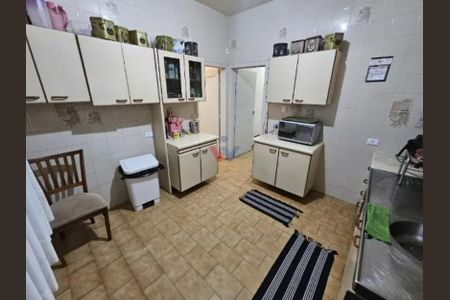 7_photo/94dce46da9.7cc5f6eb30674ee3-ATLAS-646e34e6-650e-4879-a6b4-abb6602d1c17.jpg de apartamento à venda com 2 quartos, 98m² em Centro, Curitiba