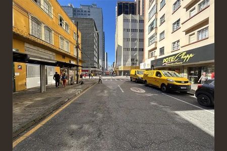 10_photo/94dce46da9.dda3a78fb47de289-ATLAS-b7ae83dd-1f43-4bc6-bf2e-9eebbf8413d1.jpg de apartamento à venda com 1 quarto, 31m² em Centro, Curitiba