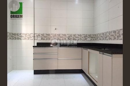 3_photo/94dce46da9.fe18e99ebdc6e7b9-ATLAS-639f872c-9a15-42fc-8936-ae42e2dff022.jpg de apartamento para alugar com 2 quartos, 94m² em Centro, Curitiba
