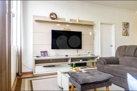 2_photo/94dce46db9.0f81dd1a9a4f6ffb-ATLAS-98f3c6cf-09d0-4dba-b389-0491a00a81a1.jpg de apartamento à venda com 3 quartos, 112m² em Centro, Curitiba