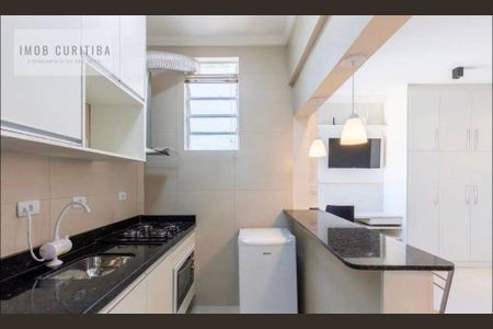 5_photo/94dce46dbf.0dac9095ab6d8f71-ATLAS-39f4d972-ca2e-4e0b-a217-a6b9402eb64b.jpg de kitnet/studio para alugar com 1 quarto, 30m² em Centro, Curitiba