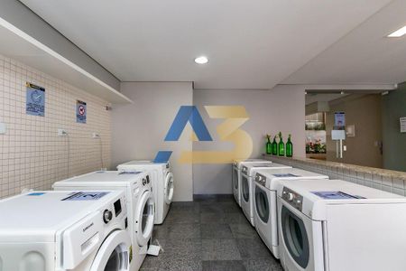 26_photo/94dce46dc7.4bd2615f33144f40-ATLAS-203a66d0-8a98-4bb0-839f-6cd363c2ebd6.jpg de kitnet/studio à venda com 1 quarto, 27m² em Centro, Curitiba