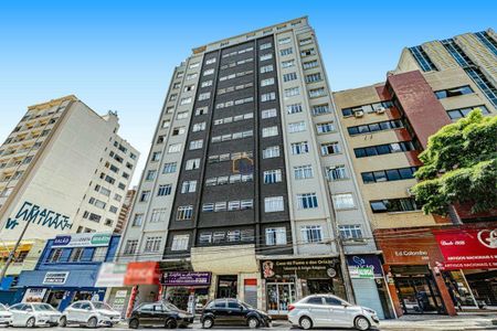 6_photo/94dce46dcd.f469cfda097b0aa9-ATLAS-2f2da008-49f1-4b2e-a41f-fbbd8099c3af.jpg de apartamento à venda com 2 quartos, 84m² em Centro, Curitiba