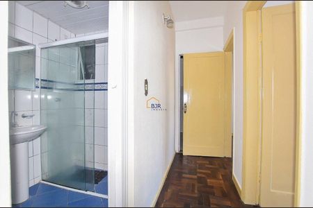 48_photo/94dce46dcd.f469cfda097b0aa9-ATLAS-6f7cd039-841e-4596-a2f5-a6dbf817d730.jpg de apartamento à venda com 2 quartos, 84m² em Centro, Curitiba