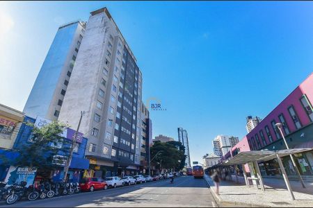 20_photo/94dce46dcd.f469cfda097b0aa9-ATLAS-da03e9ba-1cdc-4416-89ba-23c0c9301bd3.jpg de apartamento à venda com 2 quartos, 84m² em Centro, Curitiba