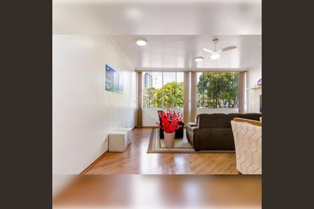 6_photo/94dce46ddd.9b0e853e47463488-ATLAS-e6f3d811-eff3-4947-9170-ca4fb3eb4993.jpg de apartamento à venda com 3 quartos, 112m² em Centro, Curitiba